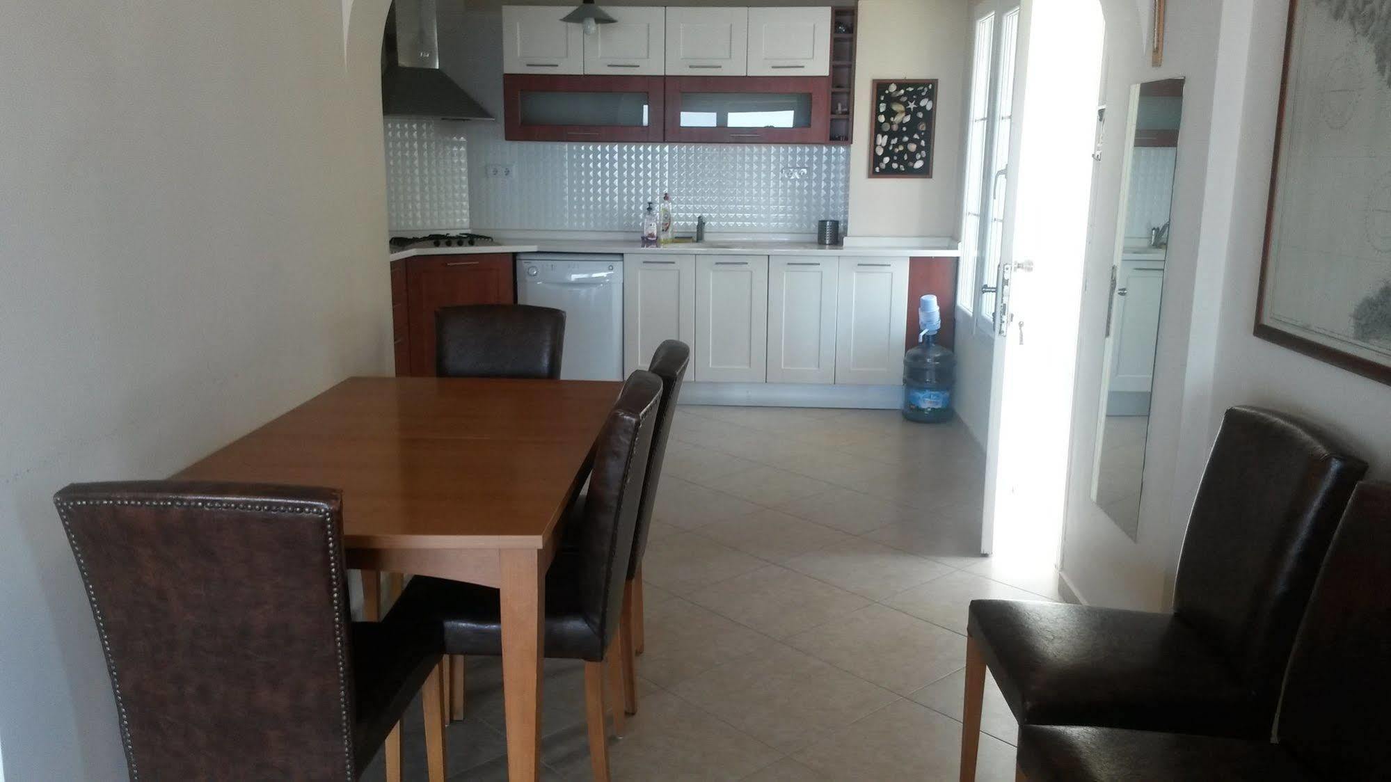 Villa Beach 쿠사다시 외부 사진